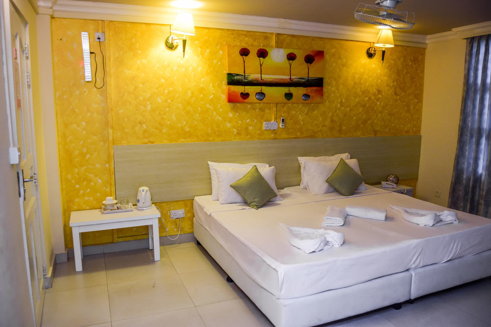 Beach Grand & Spa Premium Хулхумале Екстериор снимка